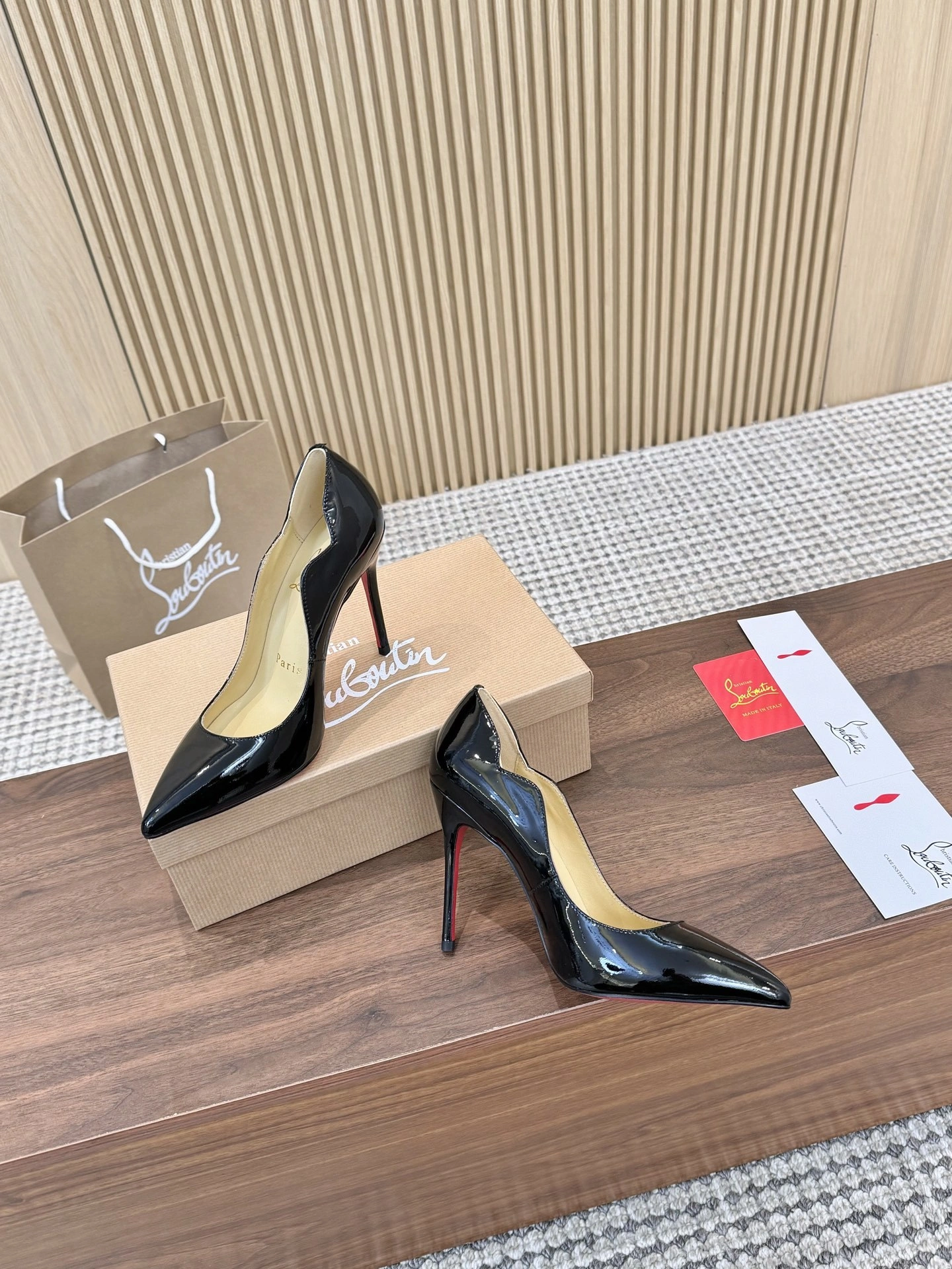 TH--8ou2ou 1190911BK01 cowhide sheepskin Heel height：10.5CM item:ET-X541K2516